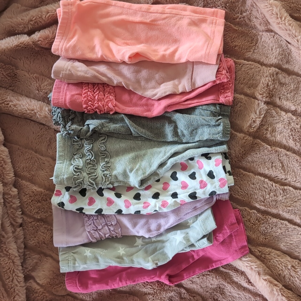 9 pairs of leggings